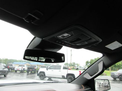 Certified 2022 GMC Sierra 1500 AT4 w/ AT4 Preferred Package AWD/4WD image 33