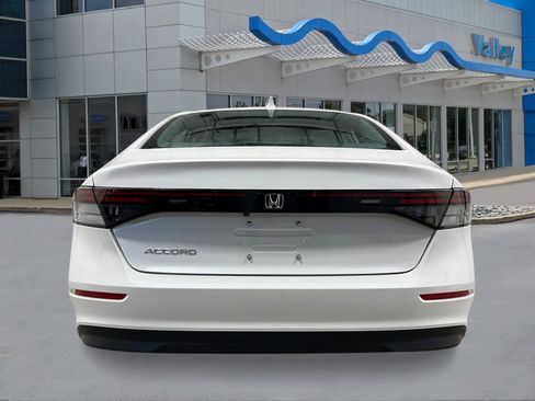 New 2026 Honda Accord LX image 4