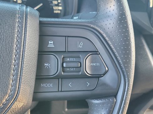 Used 2025 Toyota Tundra SR image 28