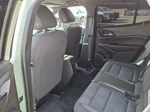 Used 2024 Chevrolet Trax RS w/ Driver Confidence Package FWD image 19