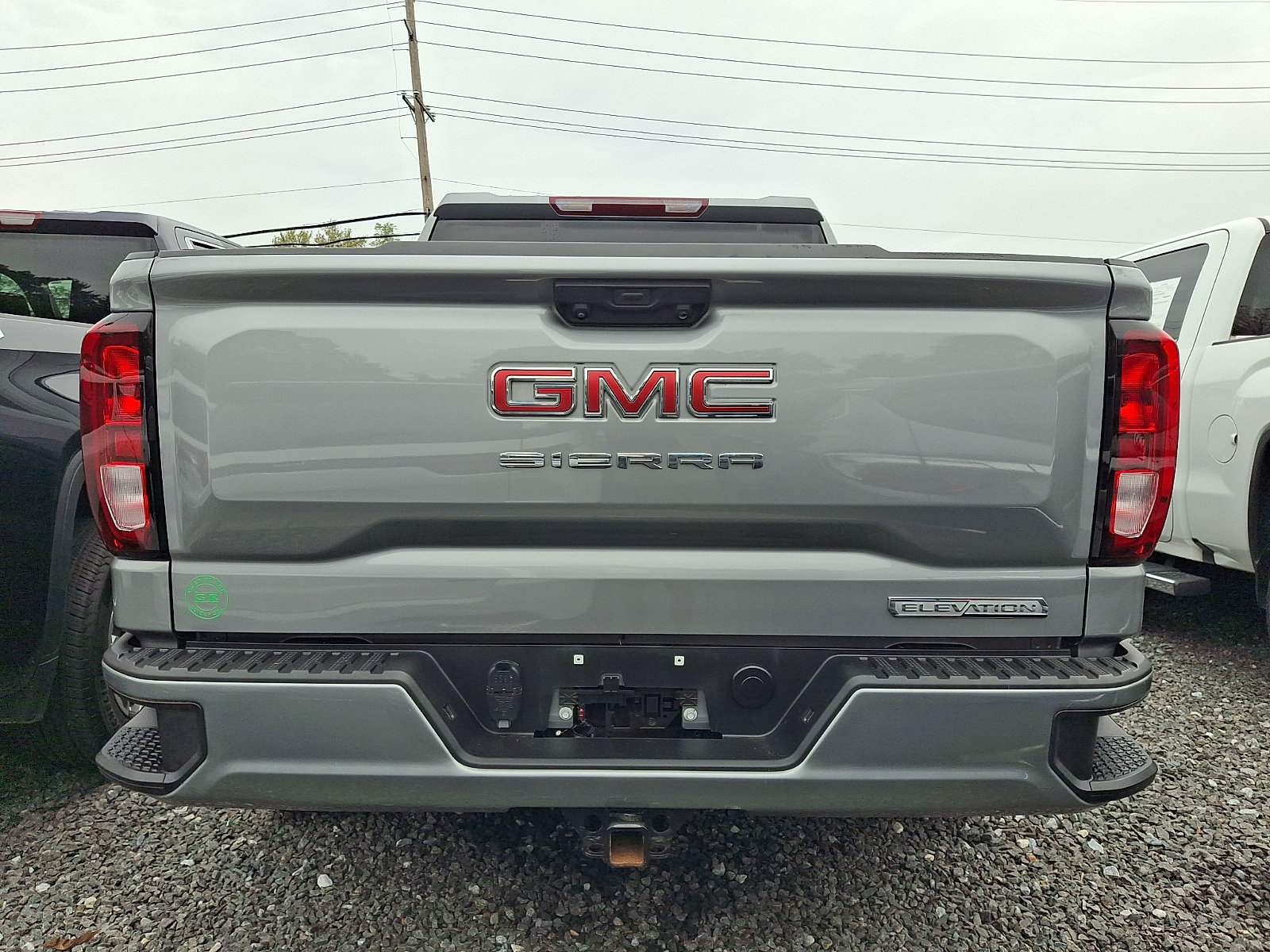 Used 2023 GMC Sierra 1500 Elevation AWD/4WD image 5