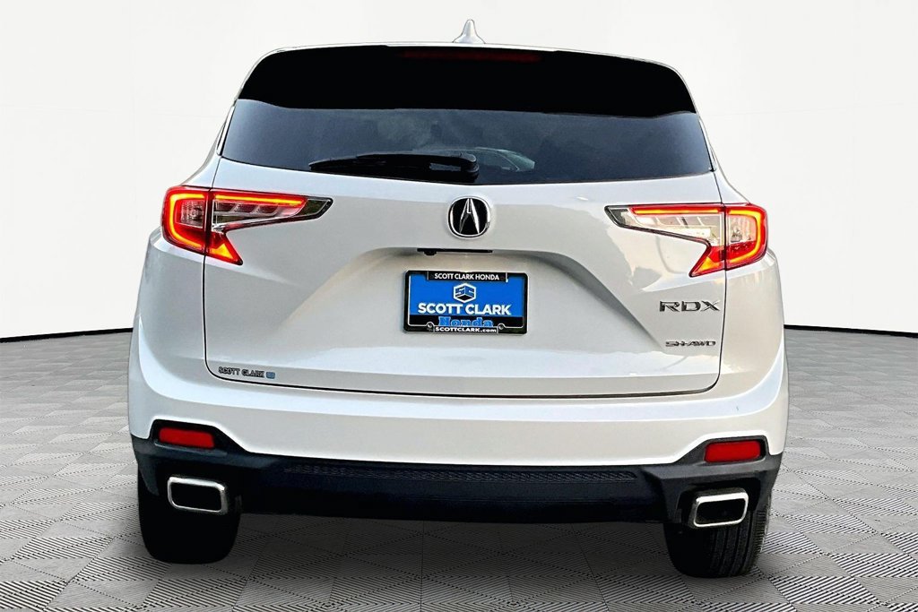 Used 2025 Acura RDX SH-AWD image 6