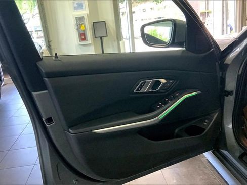 Certified 2023 BMW 330i Sedan w/ Convenience Package image 22