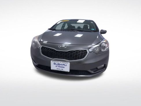 Used 2014 Kia Forte EX w/ Premium Package FWD image 3
