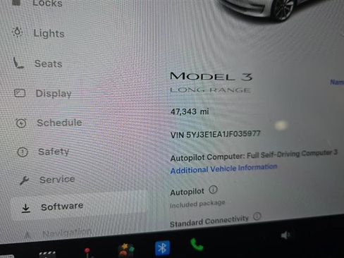 Used 2018 Tesla Model 3 Long Range image 4