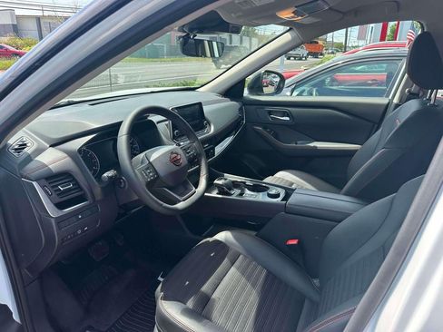 Used 2026 Nissan Rogue SV w/ Rock Creek Premium Package AWD/4WD image 15