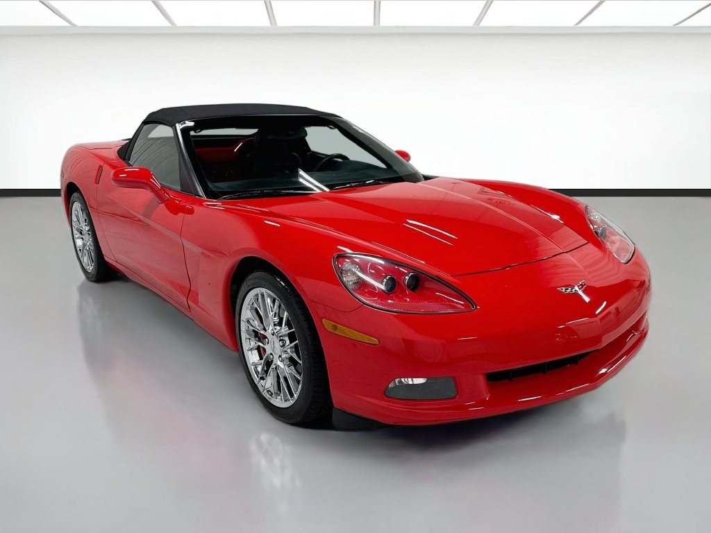 Used 2012 Chevrolet Corvette Convertible RWD image 3