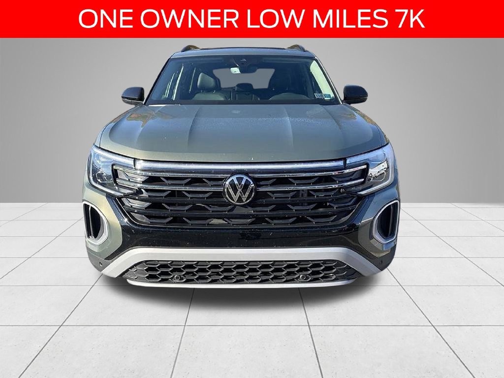 Used 2026 Volkswagen Atlas Peak Edition AWD/4WD image 2