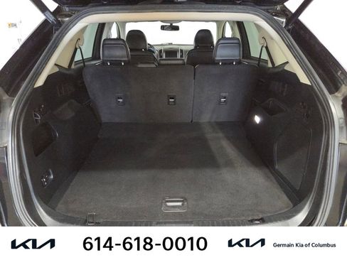 Used 2018 Ford Edge Titanium w/ Equipment Group 301A FWD image 21