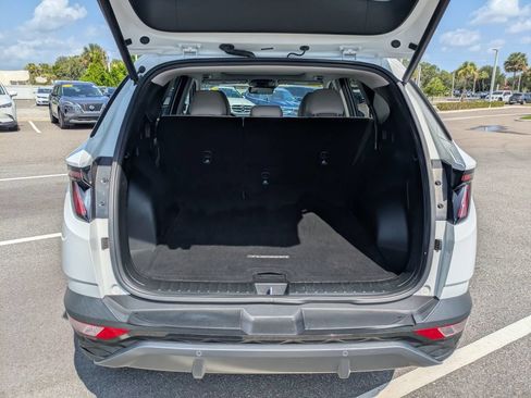 Used 2024 Hyundai Tucson Limited FWD image 13