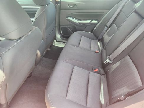 Used 2023 Nissan Altima 2.5 SV FWD image 33