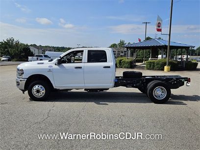 New 2025 RAM 3500 Tradesman w/ Chrome Appearance Group