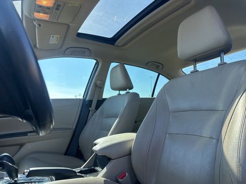 Used 2017 Honda Accord EX-L image 34