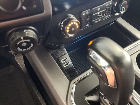 Used 2020 Ford F150 XLT w/ Equipment Group 302A Luxury AWD/4WD image 18