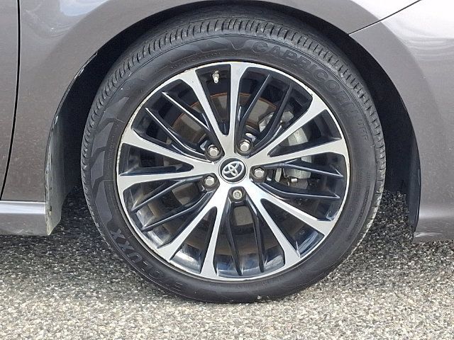 Used 2019 Toyota Camry SE FWD image 23