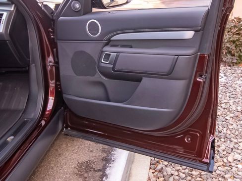 New 2026 Land Rover Discovery Limited Edition image 44