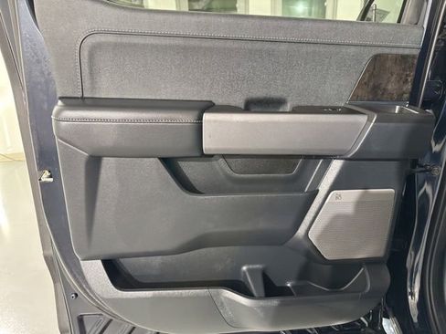 Used 2022 Ford F150 Lariat image 17