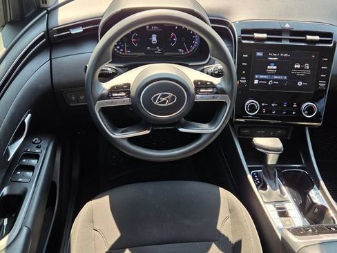 Used 2023 Hyundai Tucson SEL FWD image 12