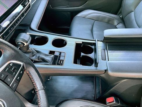 Used 2021 Toyota Sienna XSE w/ XSE Plus Package FWD image 15