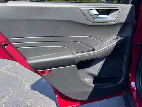 Used 2024 Ford Escape ST-Line w/ Tech Pack #1 image 28