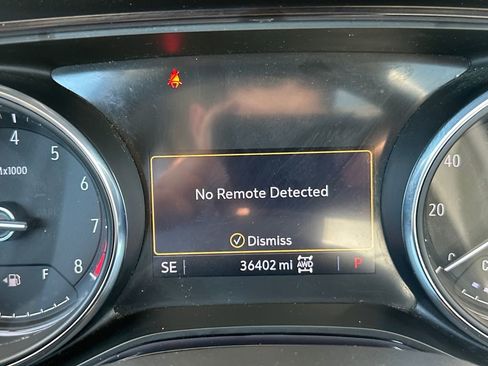 Used 2023 Buick Encore GX Essence w/ Experience Buick Package AWD/4WD image 19
