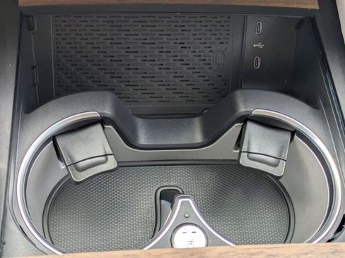 New 2026 Mercedes-Benz GLS 580 4MATIC image 26