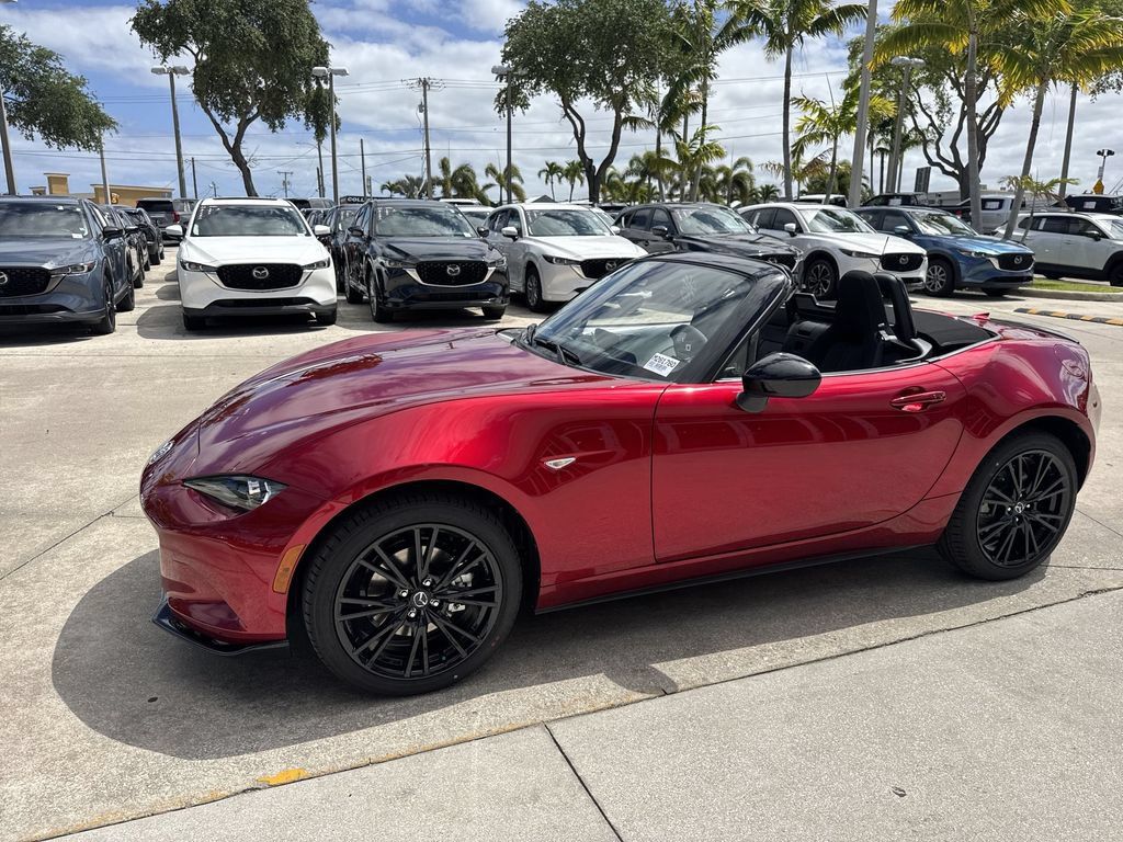 New 2026 MAZDA MX-5 Miata Club w/ Interior Package RWD image 10