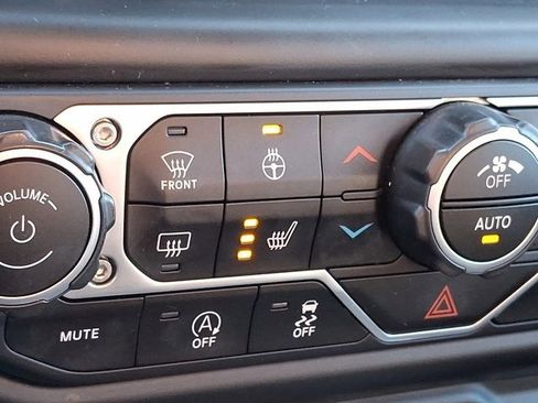 Certified 2020 Jeep Gladiator Rubicon image 27