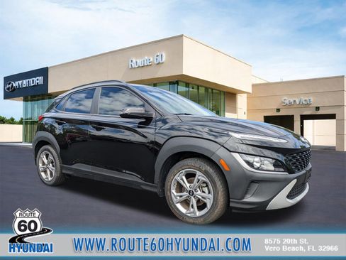 Certified 2023 Hyundai Kona SEL FWD image 1