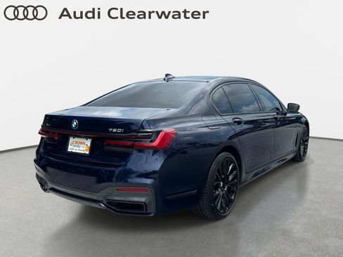 Used 2022 BMW 750i xDrive w/ Executive Package AWD/4WD image 4