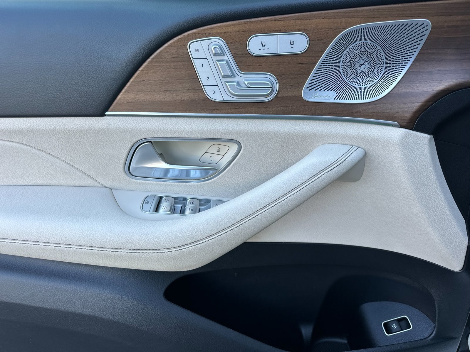 Certified 2021 Mercedes-Benz GLE 450 4MATIC image 12
