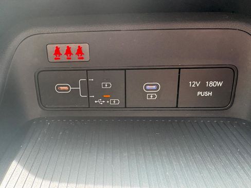 Used 2024 Hyundai Kona SEL FWD image 33