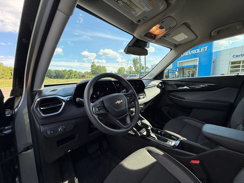Certified 2024 Chevrolet TrailBlazer LT AWD/4WD image 16
