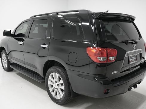 Used 2014 Toyota Sequoia Limited image 3