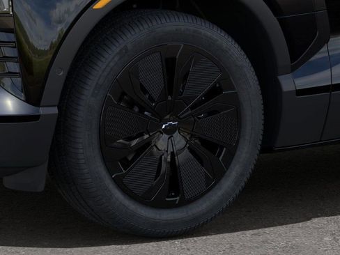 New 2025 Chevrolet Blazer EV LT w/ Midnight/Sport Edition image 9