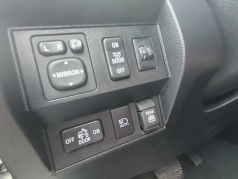 Used 2021 Toyota Tundra 1794 Edition w/ TRD Off-Road Package AWD/4WD image 13