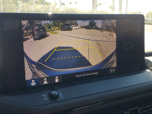 Used 2023 Honda Accord Sport image 32