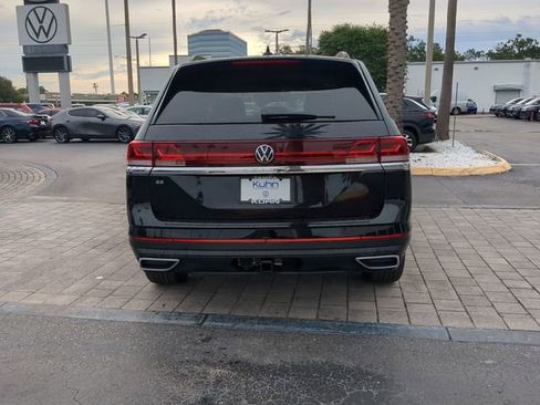 New 2026 Volkswagen Atlas SE image 5