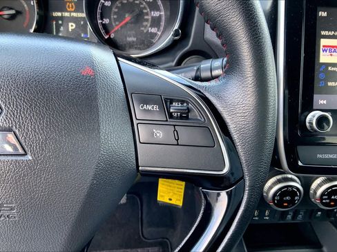 Used 2022 Mitsubishi Outlander Sport FWD image 21