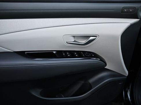 New 2026 Hyundai Tucson Limited image 7