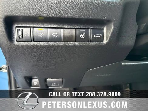 Used 2022 Toyota RAV4 SE w/ Convenience Package AWD/4WD image 25