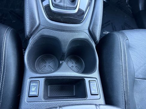 Used 2018 Nissan Rogue SL image 40