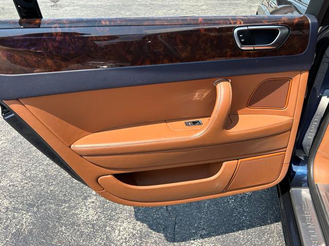 Used 2006 Bentley Flying Spur Flying Spur AWD/4WD image 18