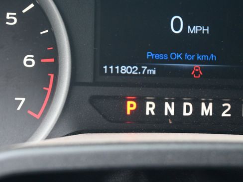 Used 2016 Ford F150 XLT w/ Equipment Group 302A Luxury image 13