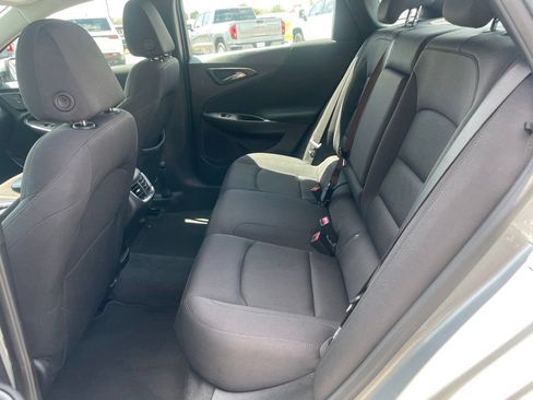Used 2024 Chevrolet Malibu LT FWD image 13