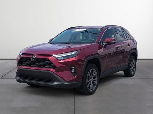 Certified 2025 Toyota RAV4 XLE Premium AWD/4WD image 2