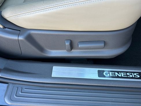 Used 2013 Hyundai Genesis 5.0 R-Spec image 29