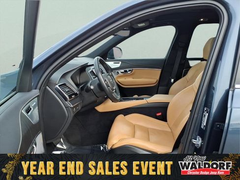 Used 2021 Volvo XC90 T6 Inscription w/ Lounge Package image 9