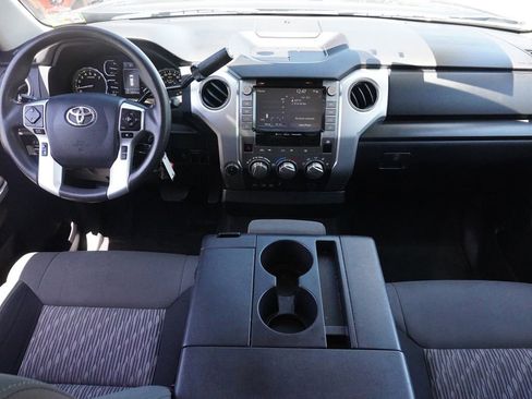Used 2020 Toyota Tundra SR5 AWD/4WD image 28