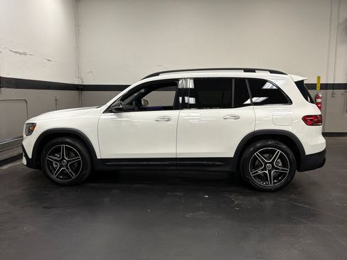 Used 2023 Mercedes-Benz GLB 250 image 10